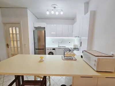 Good Dream Apartment next to Acropolis subway station, two bedrooms with a view of the Acropolis