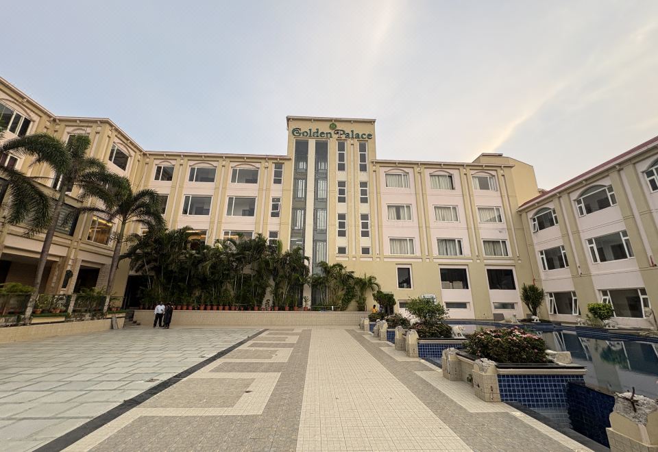 hotel overview picture