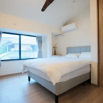Hiruhana Hotel dekat Stasiun Nikenchaya