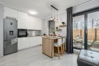 Lumina 3-room apartment near the train station