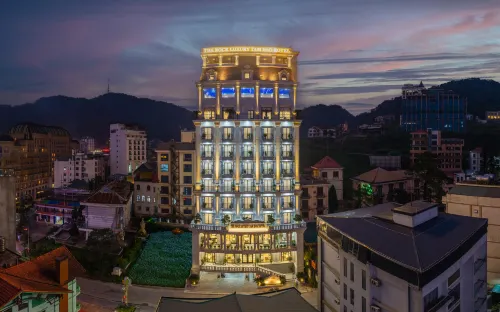 The Rock Luxury Tam Dao Hotel - 주차장