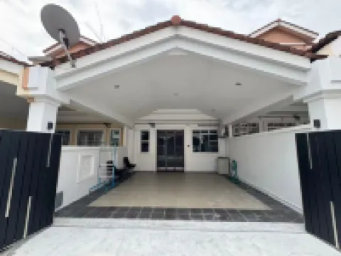 Taman Banang Ria Simple Homestay