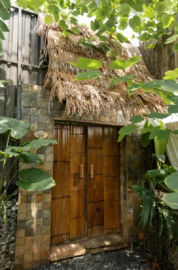 LIA RETREAT & COFFE Thuy Loan Safe Vegetables周辺のホテル