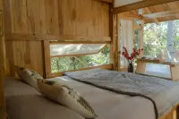 Harmony Botanical Garden Stay - 300 Plant Species, Natural Stream and Small Pool - Parkplatz