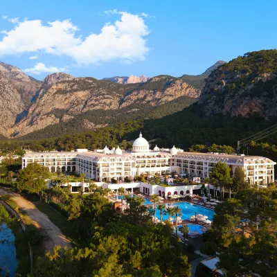 جوجو بريميير بالاس - ألتربسعر امل جميع الخدمات Hotels near شاطئ بالديبي (Beldibi Beach)