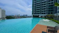 Dorsett Waterfront Subang Lake View Suite