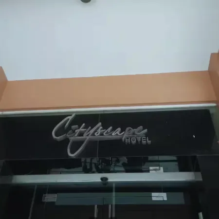 Cityscape Smart Studio w/ 200Mbps WiFi, Pool Access and PS4 near IT Park