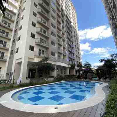 A Cozy 2 Bedroom Unit with a Parking at South Residences SM Southmall Fitness & Recreational Facilities