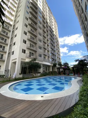 A Cozy 2 Bedroom Unit with a Parking at South Residences SM Southmall - 3 stjerner