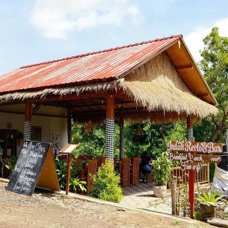 Suwehan Cliff Cottage with Hammock Nusa Penida Отели рядом с достопримечательностью «Обзорная площадка Пулау-Серибу»