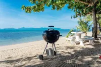 Oceanfront Villa at Bang po Beach Koh Rooms - Villas