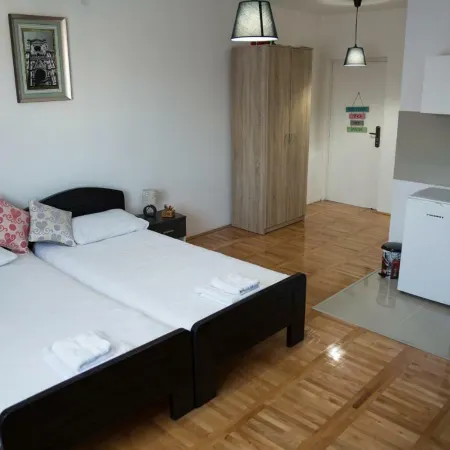 EUWA AIRPORT APARTMENT