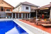 Vang Vieng Chill House - プール