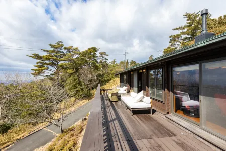 SHODOSHIMA PRIVATE CAMP SITE Отели в г. уезд Сёдзу