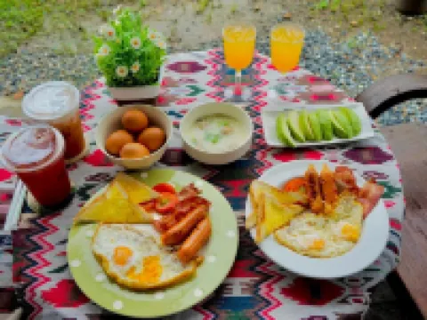 อินทนนท์ เมาเท่น แคมป์ โรงแรมในอำเภอ จอมทอง