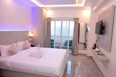 GREEN HILLS HOTEL Отели в г. Питхорагарх