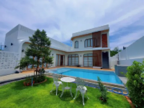 วิลล่า นารา ชะอำ