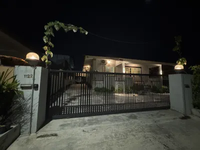 IPOH CHAT VILLA 10 +2pax Classic Nostalgic. Boutique B&B RareClassic Ultra Classic Hotel di 