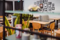 Ingate Hotel - breakfast