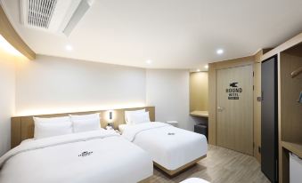 Hound Hotel Jeonju Junghwasan