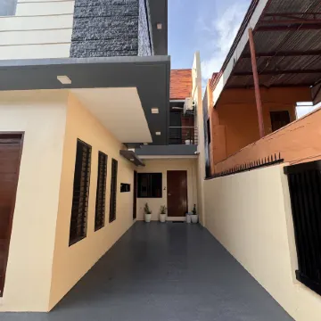 Kugii Hostel - Self Check-in Capsule Hostel Near Cebu Airport