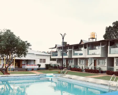 Serene Resort Hotels in Avakali