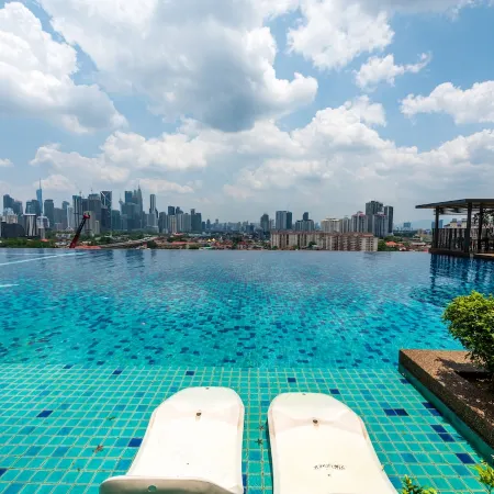SkyRing Loft Datum Jelatek near KLCC 1-6pax