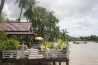 Sengahloune Villa Room - Villas