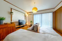 Hale Kai Akiya - Villas