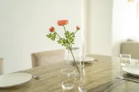 Teega Creamy INS Muji 2BR 6 pax w Balcony Hotels in Iskandar Puteri