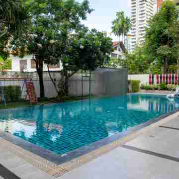 Shine Sukhumvit 33 Aparthotel Phrompong Fitness & Recreational Facilities
