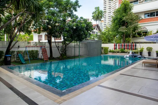 รูปภาพของShine Sukhumvit 33 Aparthotel Phrompong