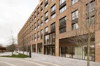 Charles Hope London Greenford Hotels near Islip Manor Park