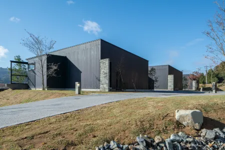 KANSHUKUEN ESHIKOTO Отели рядом с достопримечательностью «Echizen Daibutsu»