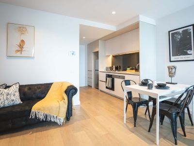 1B1B Condo with Bay &River Views