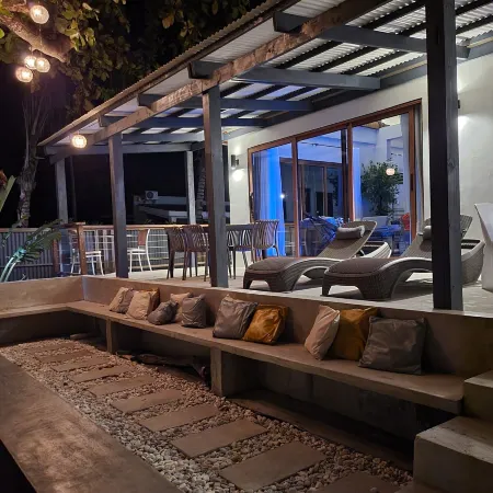 Beachfront Homes 1 & 2