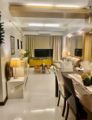 Stunning Suite 10 Steps from Eastwood Mall - Kæledyr tilladt