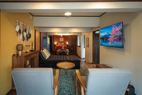 Mimitsu Lounge CASAKURA - 3-Star