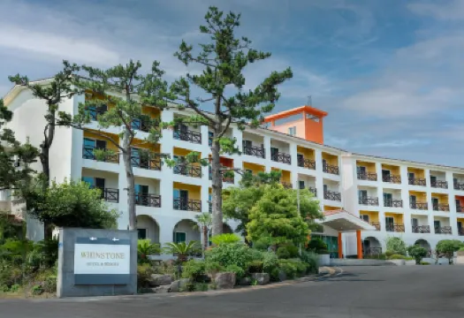 Whinstone Hotel & Resort Hotels near Hyeopjae Beach