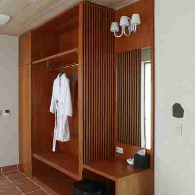 Buenadumo | Jeju Tennis Holiday Villa Rooms