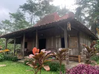 Homestay Ijen Lemon House Các khách sạn ở Glagah