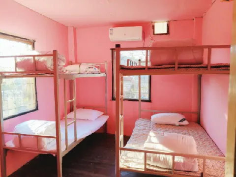 紅橋餐廳 青年旅館 酒店