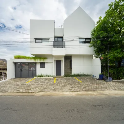 Artric Co Living By ARBA Hotels near Cagar Budaya MIN GROUP (Rafi Mintardi S.H.,S.E.,M.H.,M.M.)