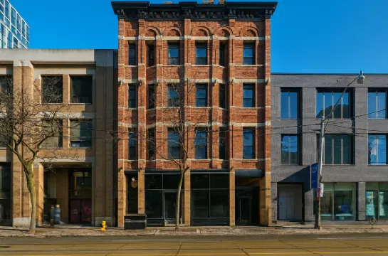 聖勞倫斯市場芬奈斯特飯店