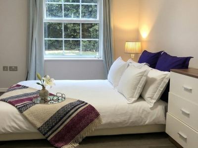 A Modern Apartment close to York City Centre with Free Parking
