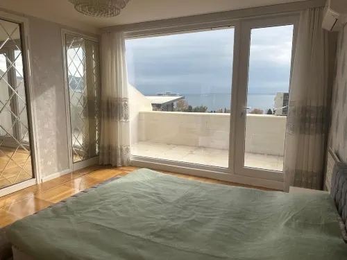 Baku Apartment with Formula 1 and boulevard view