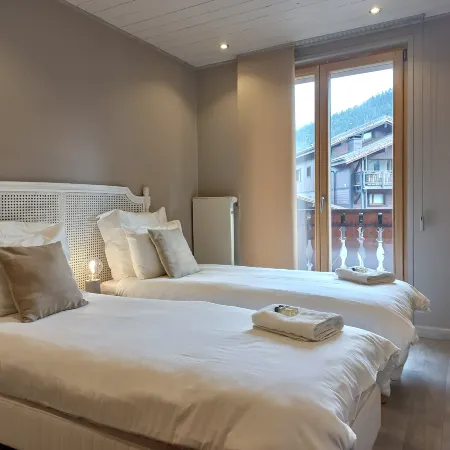 Caribou 2 - Central Morzine 3 bedroom Chalet-Apartment