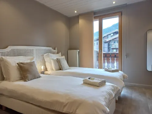 Caribou 2 - Central Morzine 3 bedroom Chalet-Apartment