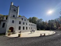 Ravensdale Castle Hotels in 