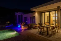 Bodrum Luxury Villa Sea View and Private Pool -  Casas de vacaciones